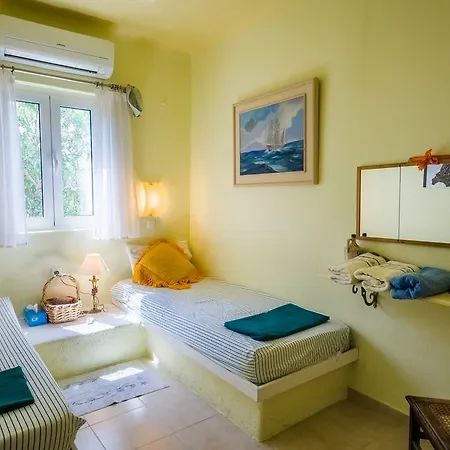 Kosta Ilios Within Private Βίλα Ορνός